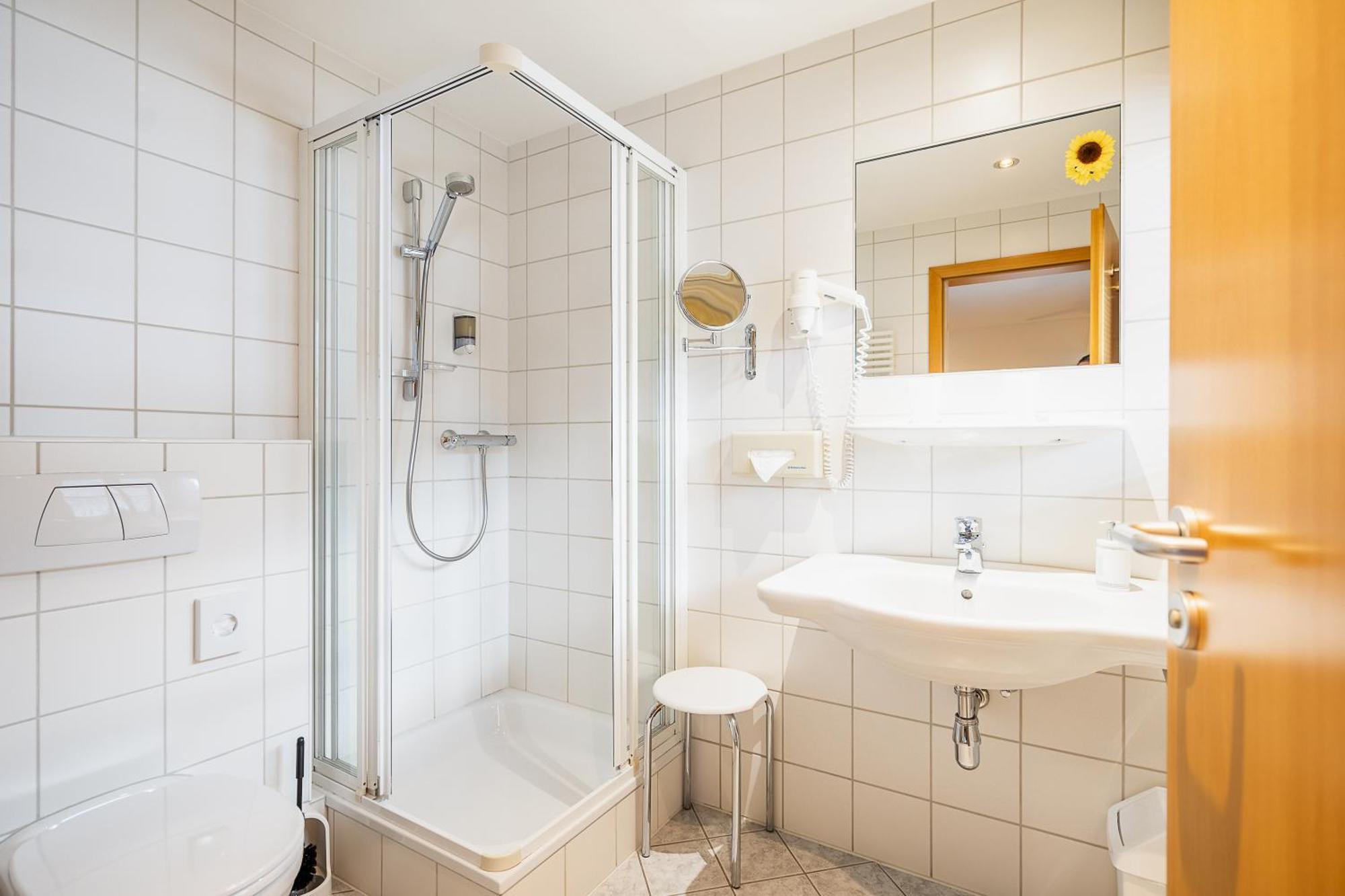 Hotel Pension Wilma Шрунс Экстерьер фото